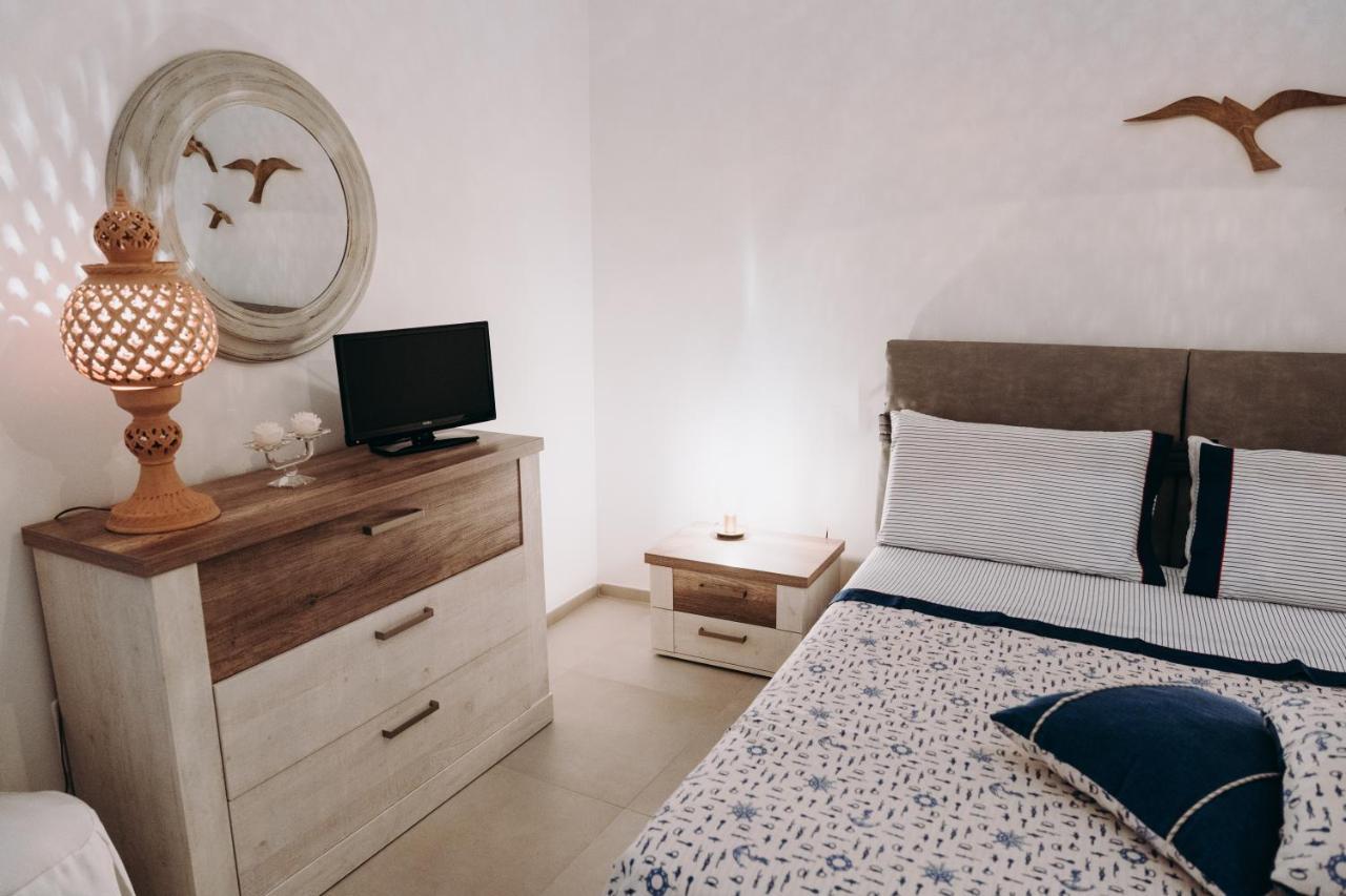 Mare Adesso Apartment Полиняно а Маре Екстериор снимка