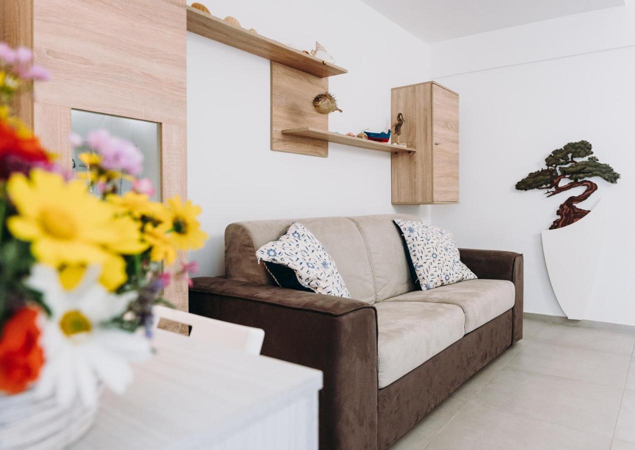 Mare Adesso Apartment Полиняно а Маре Екстериор снимка