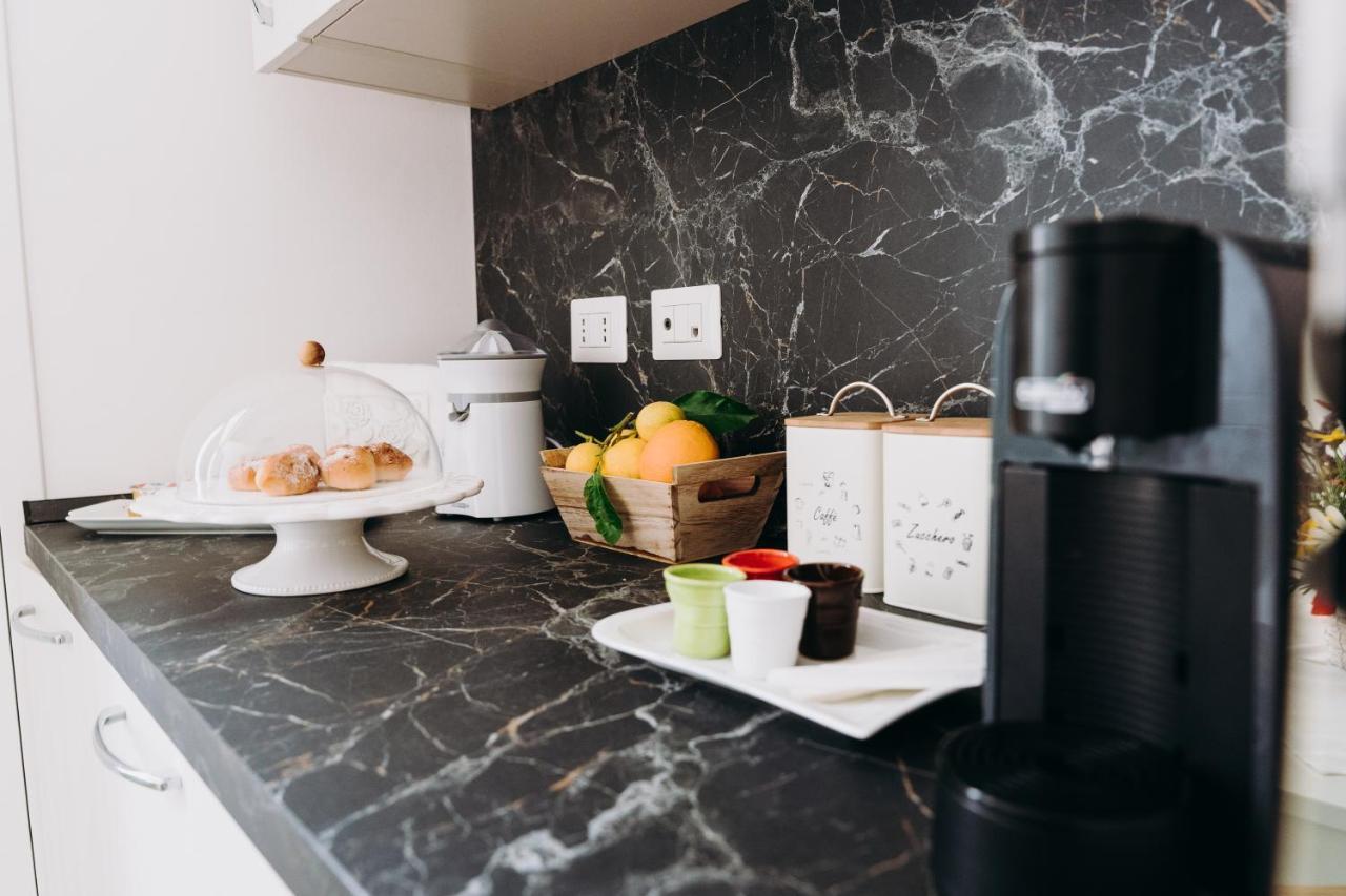 Mare Adesso Apartment Полиняно а Маре Екстериор снимка